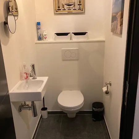 Apartment Dartling